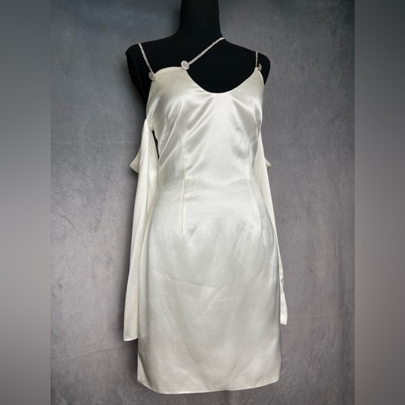 NANA JACQUELINE Alissa Cold Shoulder Dress White size medium - Picture 7 of 12